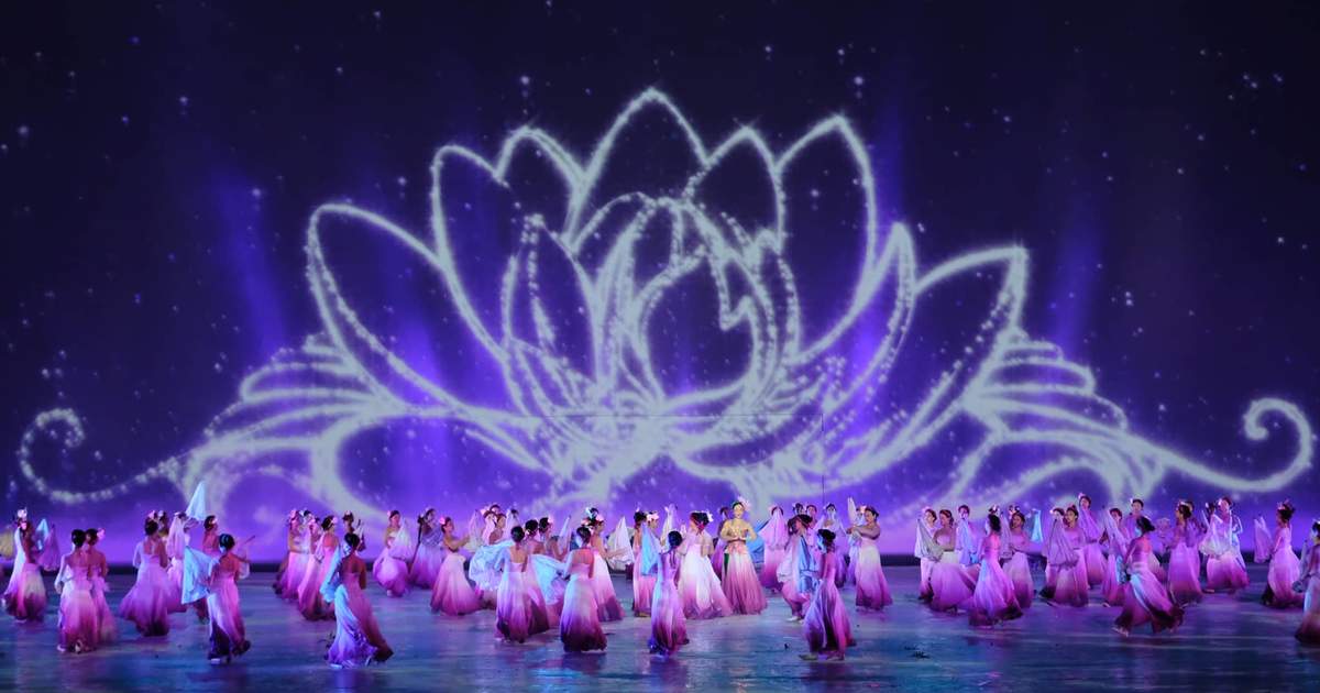 Vé Charming Danang Show Đà Nẵng, Việt Nam
